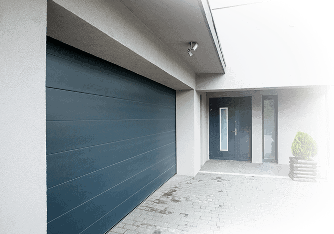 garage-door-banner