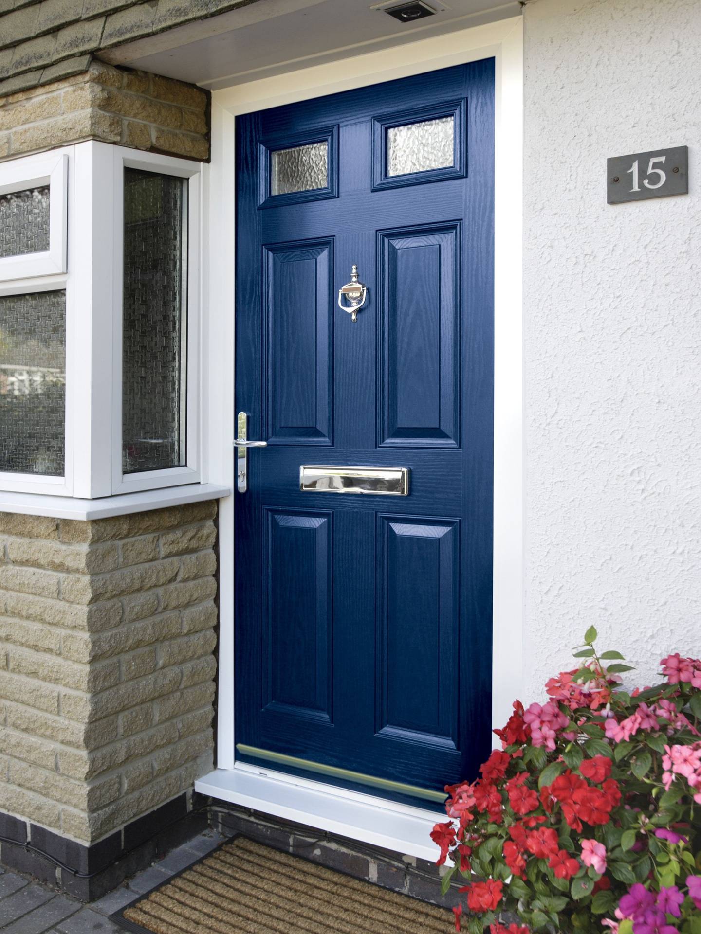 Selecting The Right Composite Door For Your Bath Home