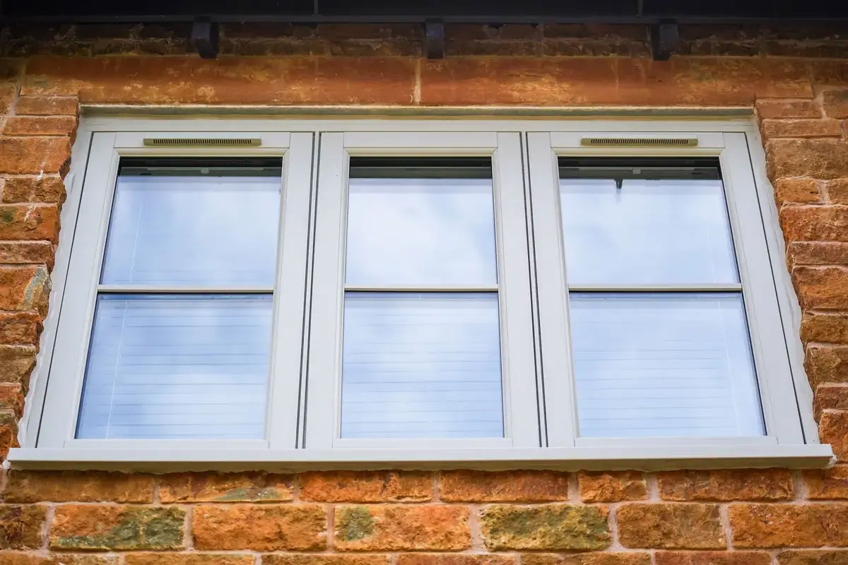 Enhancing Energy Efficiency With Flush Windows In Bath