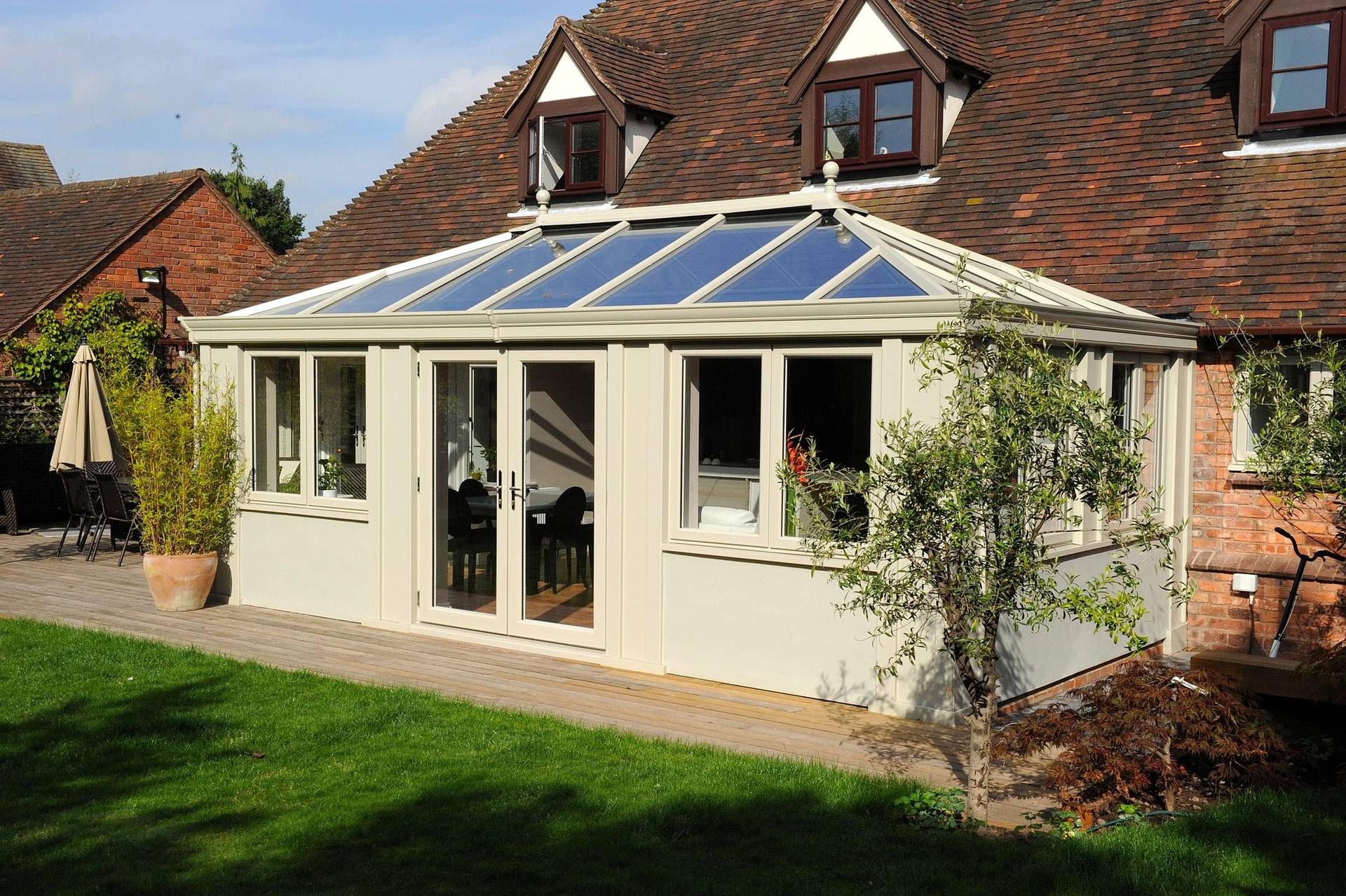 Designing Your Ideal Space With Quality Extensions In Bath
